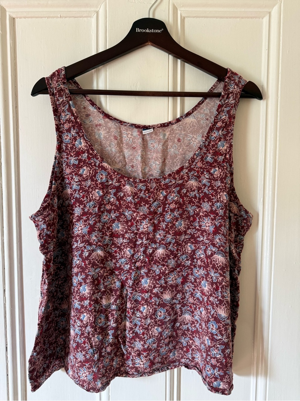 Old Navy Maroon Floral Scoop Tank Top